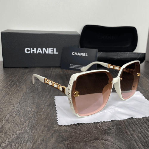 Chanel Luxurius